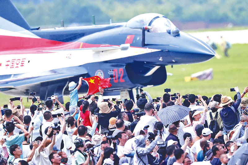 黑丝日逼网站长春航空展迎来首个公众日